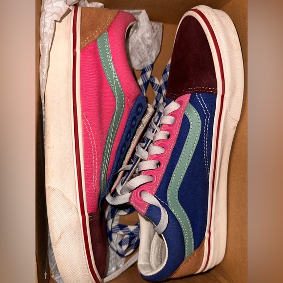 Old Skool Vans (Multicolor) - Picture 3 of 7